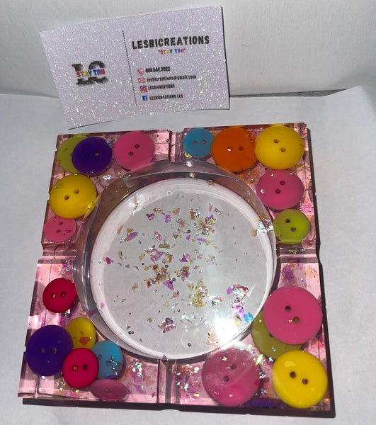 Bi-Sectional Ash Tray