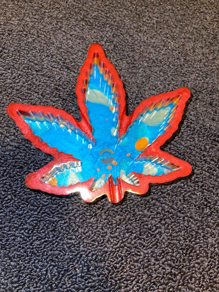 Stoner Leaf Ash Tray