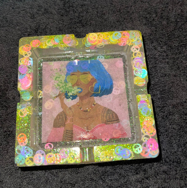 Square Ash Trays